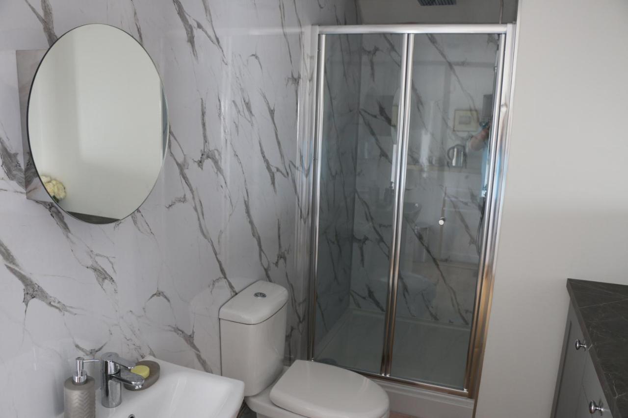 Ty Nant Little Haven Bed & Breakfast Ngoại thất bức ảnh